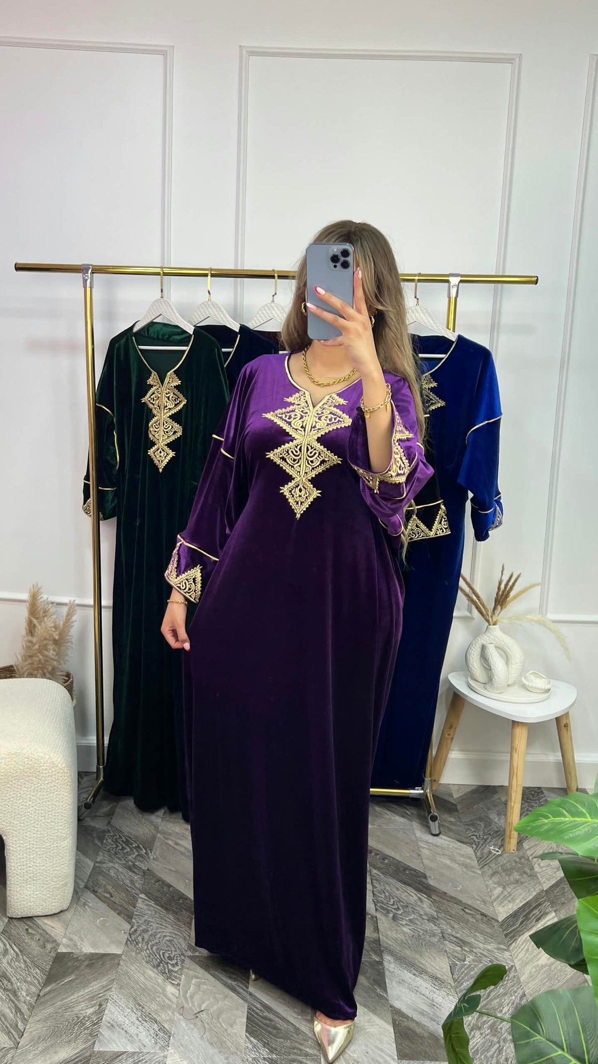 ROBE AHRAM