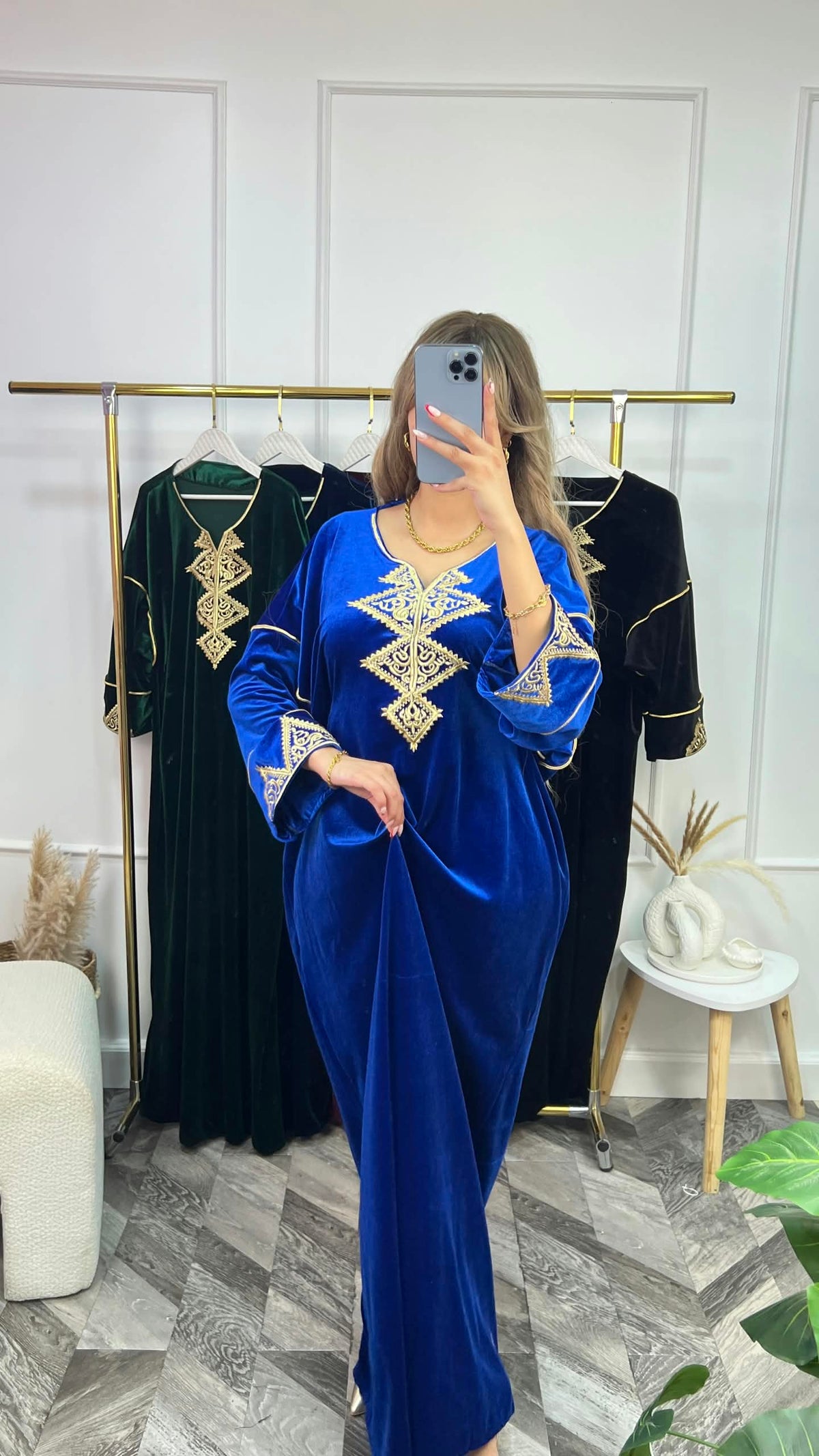 ROBE AHRAM