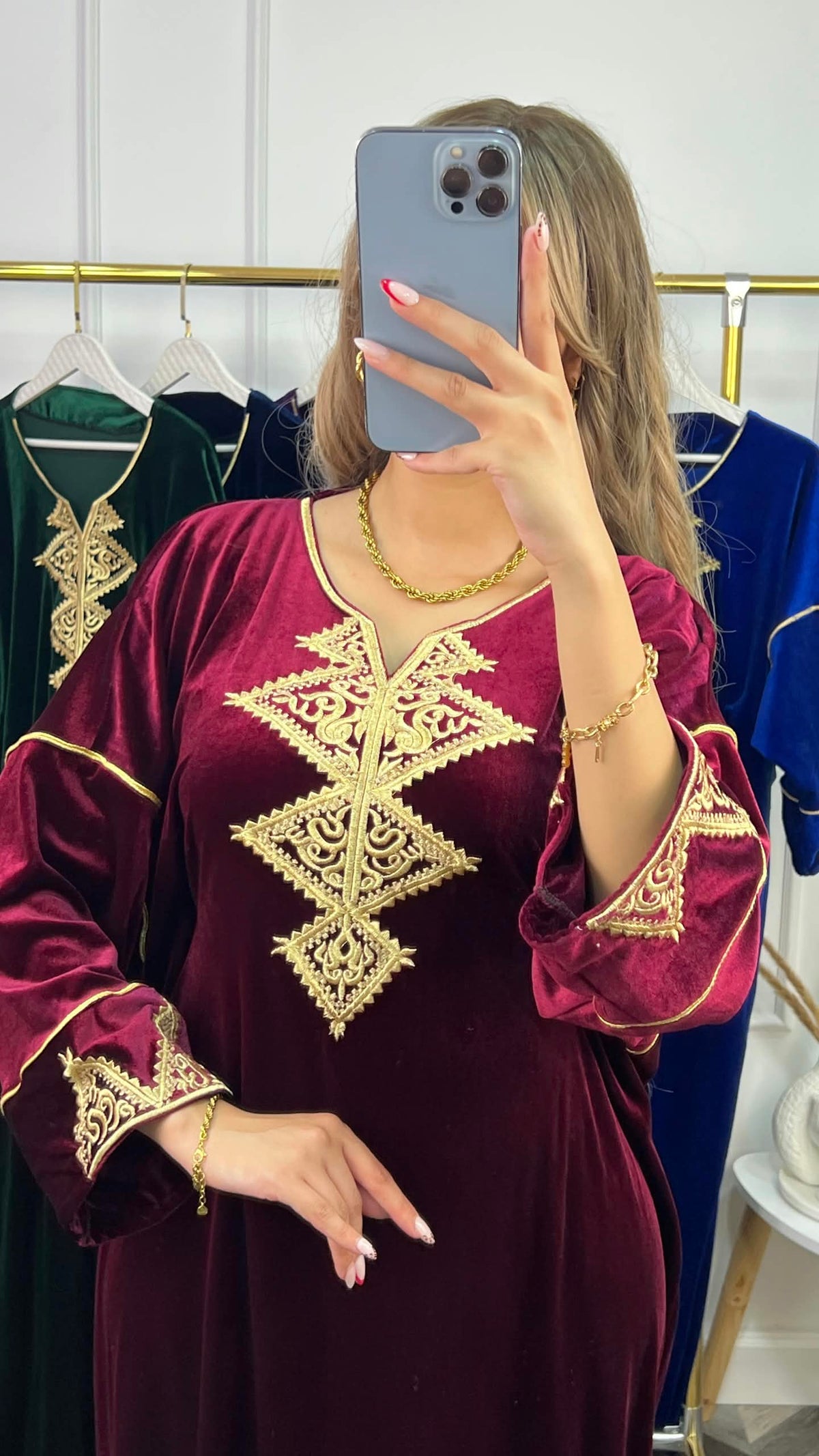 ROBE AHRAM